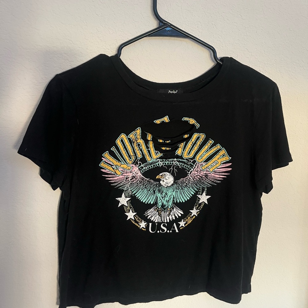 “World Tour” Graphic Crop T-Shirt